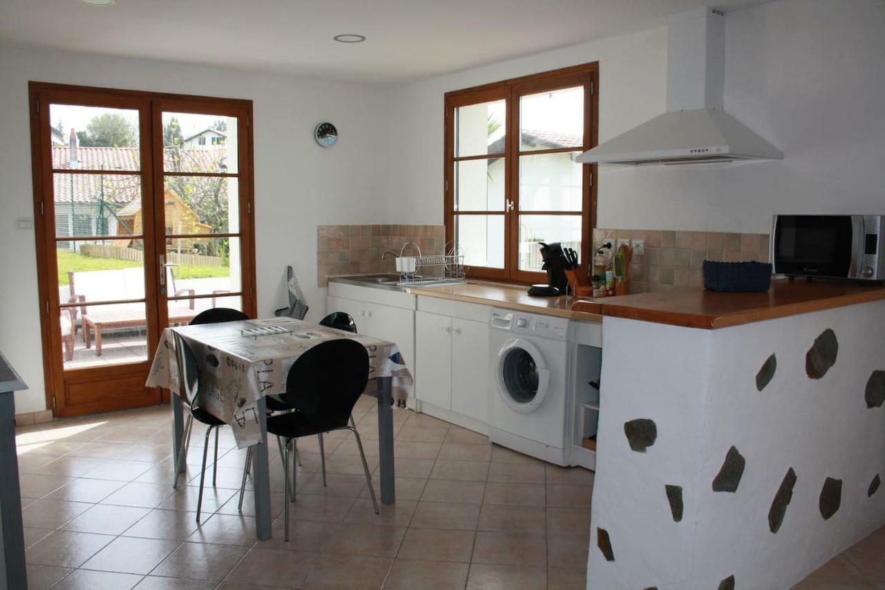 Appartement Au Calme A Hendaye Zewnętrze zdjęcie